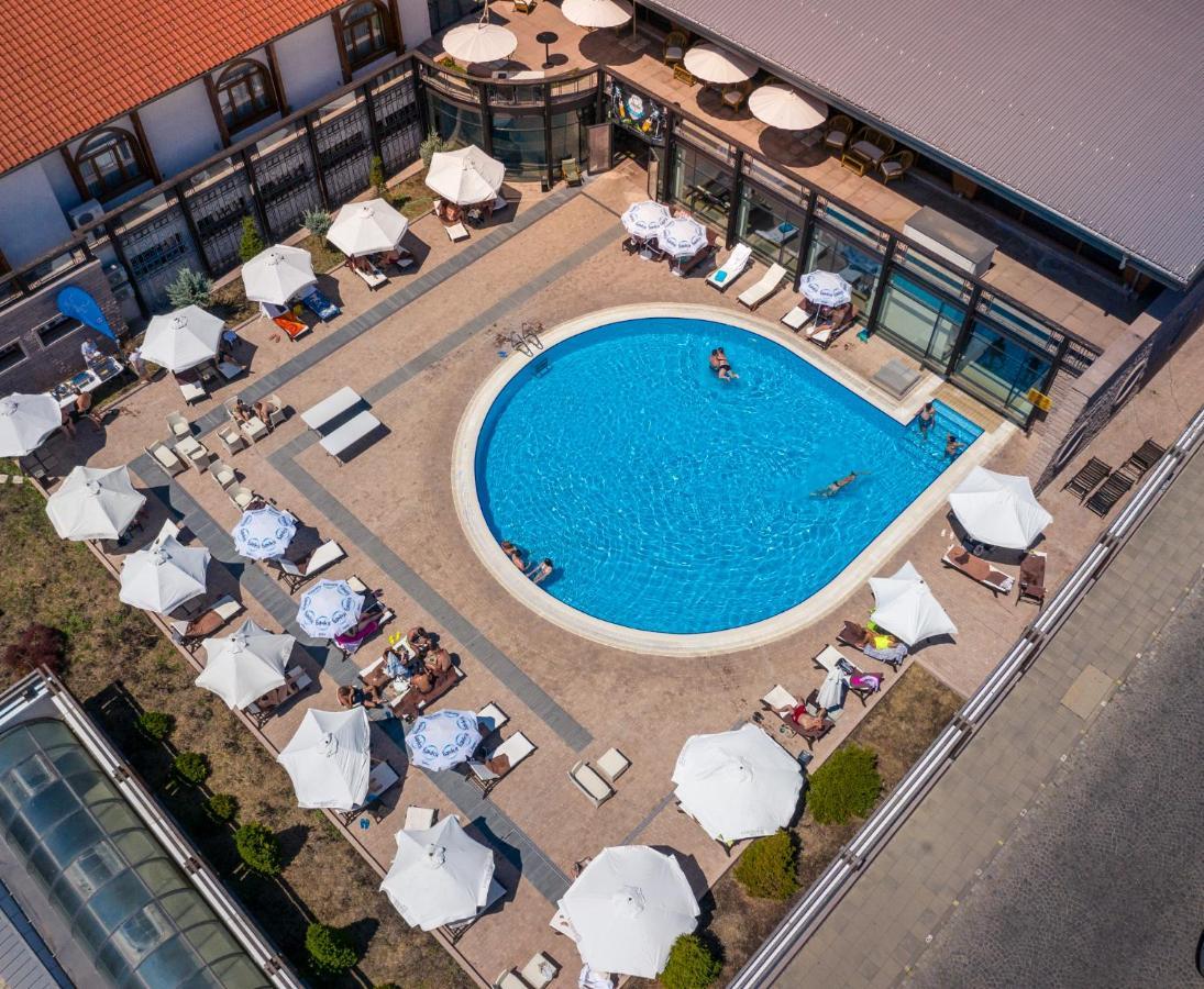 Kamengrad Hotel & Spa Panagjuriszte Zewnętrze zdjęcie